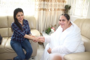 3) Bhagyashree-Actress 